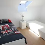 Apartment Atico-duplex Cerca De Y La Playa -