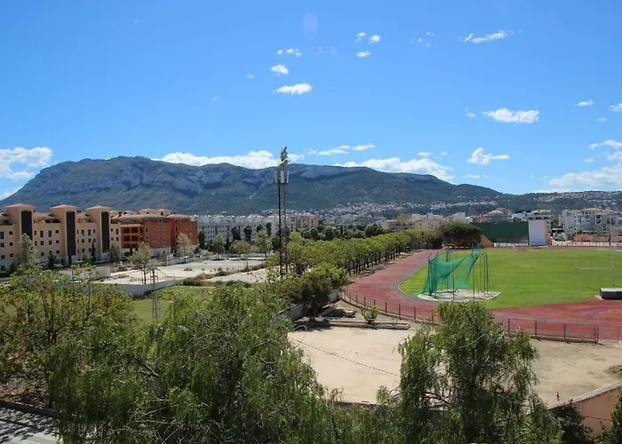 Atico-duplex Cerca De Y La Playa - *